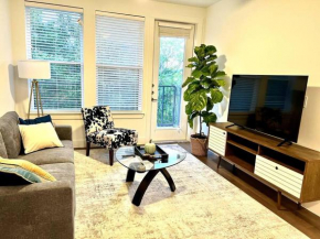 Modern luxurious 1br condo White Rock Lake Dallas
